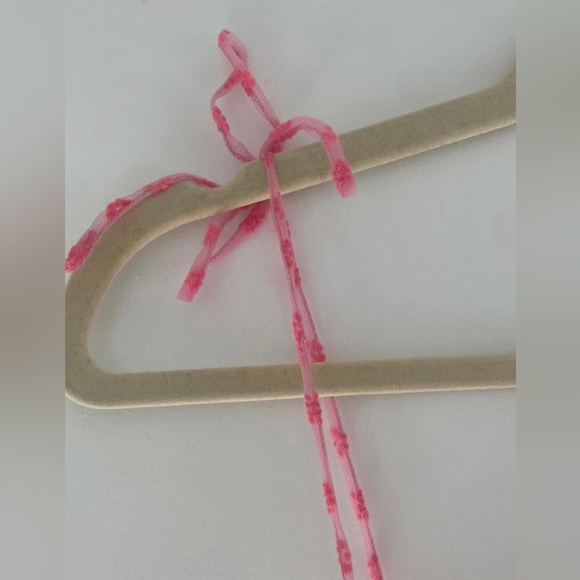 🩷Delia’s Flower Tie Tank - hot pink 🩷 - Picture 3 of 6